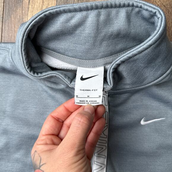 Nike Therma Fit Training Crew Jacket Women's‎ Medium Gray Athletic Training 5267 - Picture 4 of 12